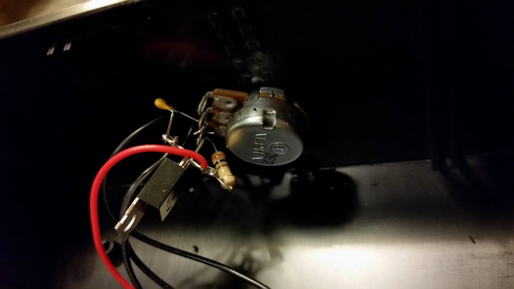 Voltage Regulator Circuit: It ain't pretty.